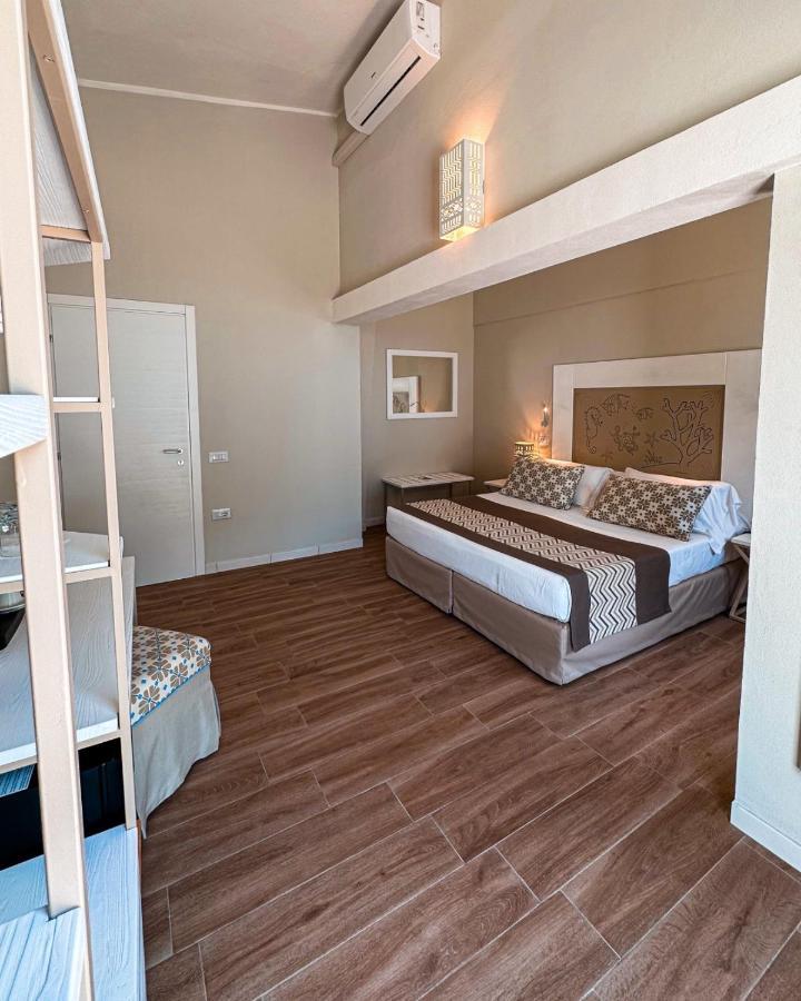 Hotel Lido Beach Phg 오리스타노 외부 사진